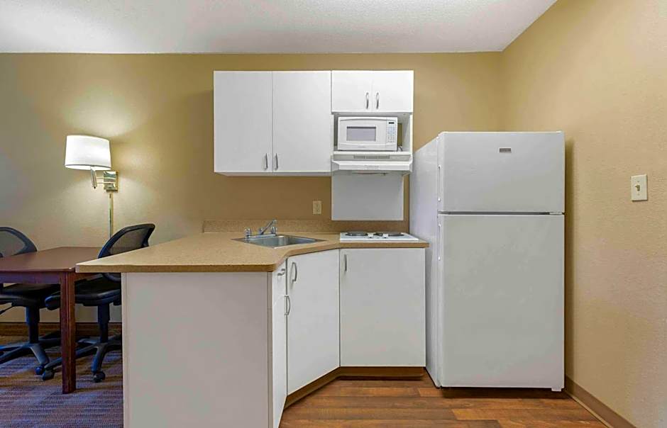 Extended Stay America Suites - Chicago - Buffalo Grove - Deerfield