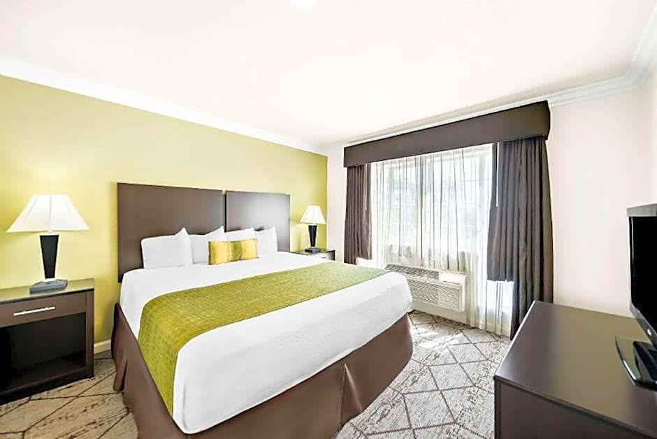 Best Western Executive Inn