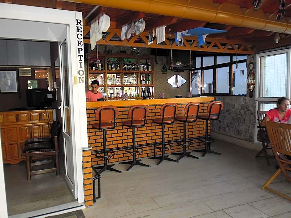 Çam Hotel – Bodrum, MI
