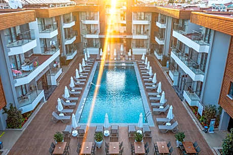 Side Amour Hotel