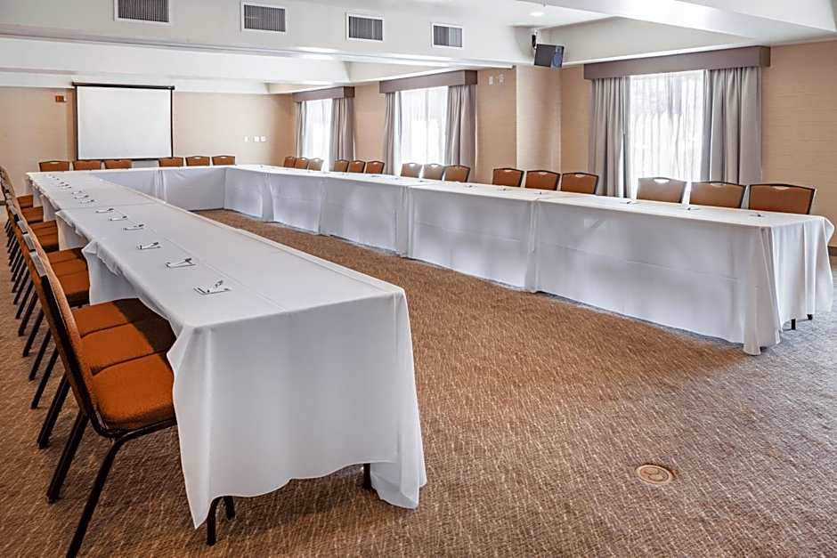 Holiday Inn Express Hotel & Suites San Jose-Morgan Hill By IHG