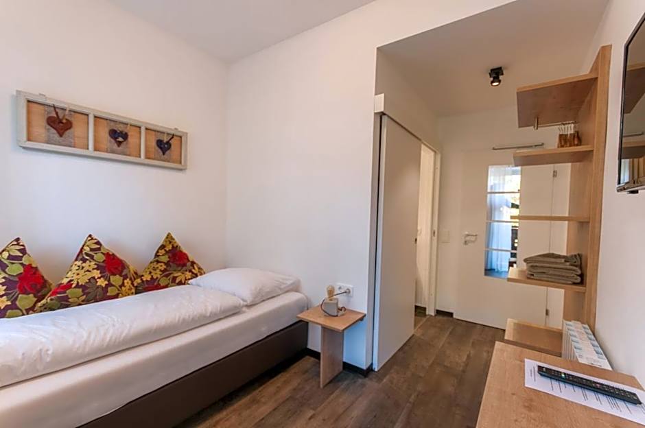 Pension Max SUMMERCARD INCLUDED