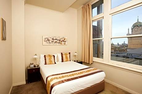 Two-Bedroom, One-Bathroom Standard Apartment