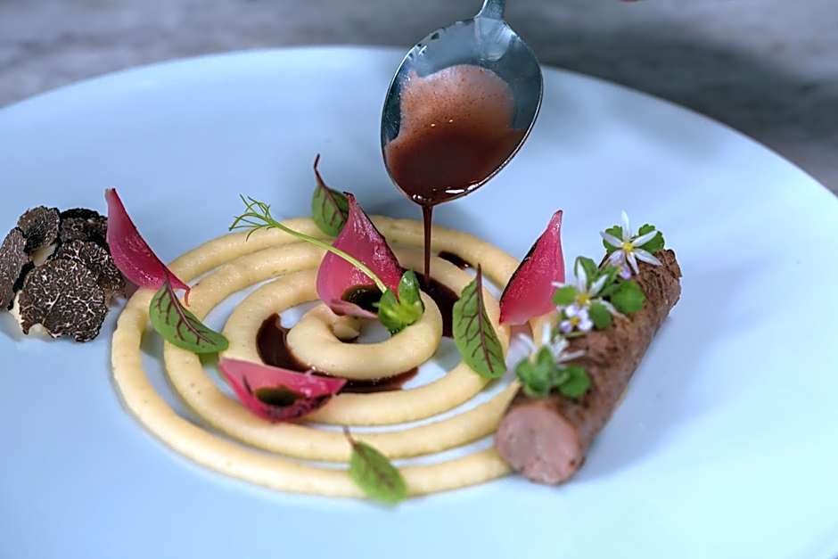 Aressana Spa Hotel & Suites