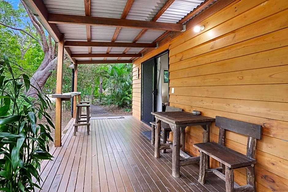 1770 Southern Cross Travellers Retreat