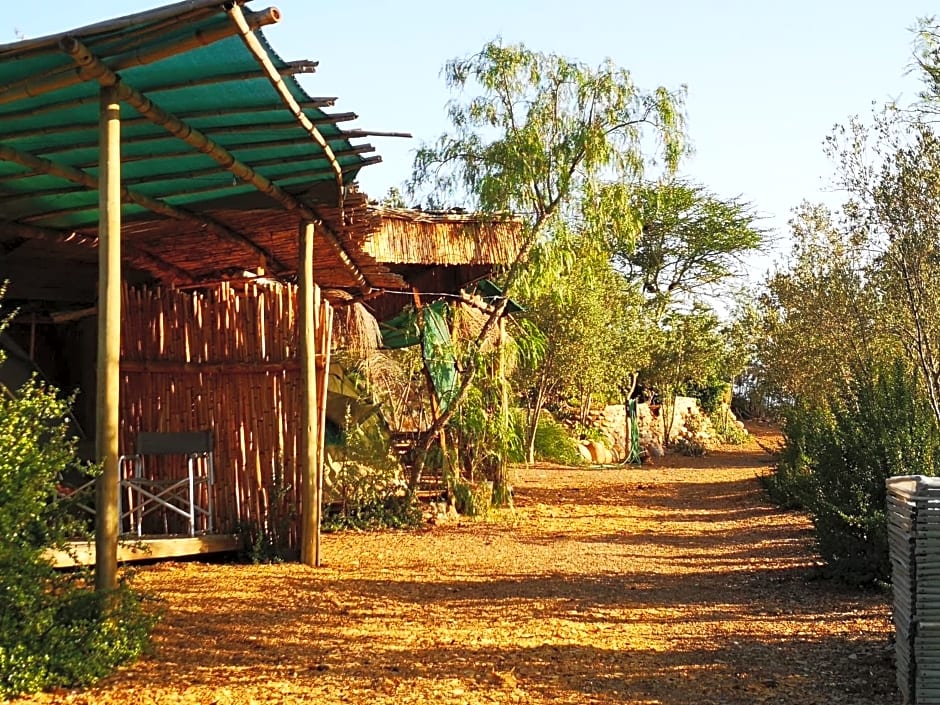 Amber Lagoon Eco Retreat - Chalets, Rooms and Glamping