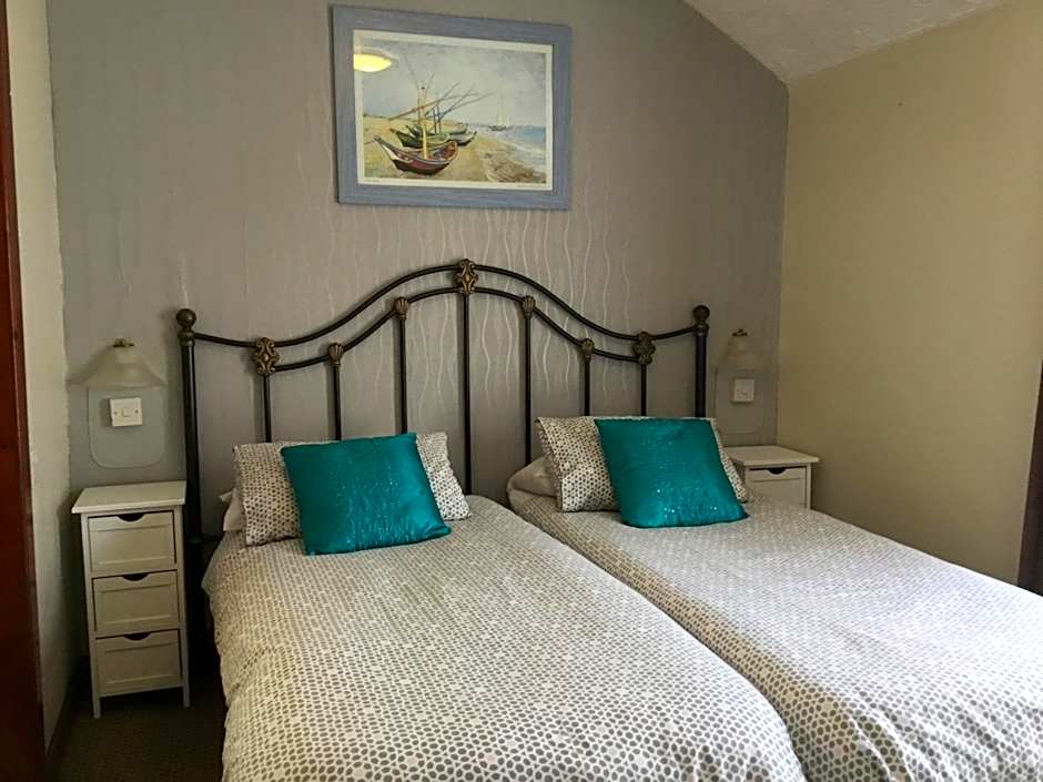 Kirkstall Guest House