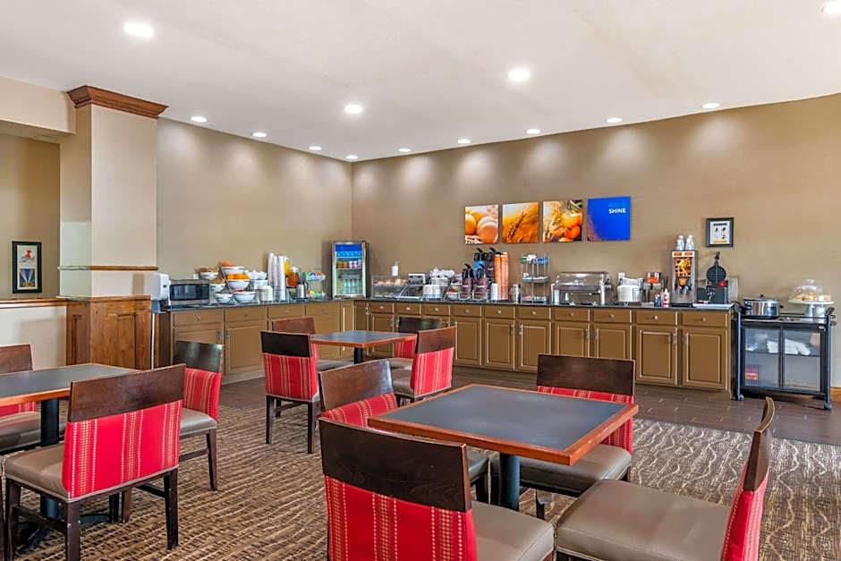 Comfort Suites - Jefferson City