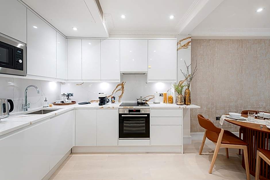 Fountain House Apartments - London