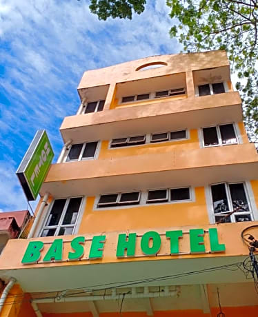 BASE HOTEL