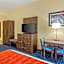 Best Western Plus North Shore Hotel