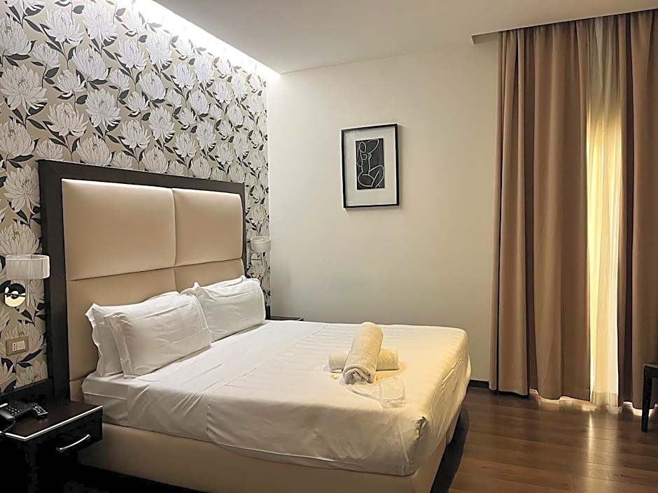 Catone District Hotel