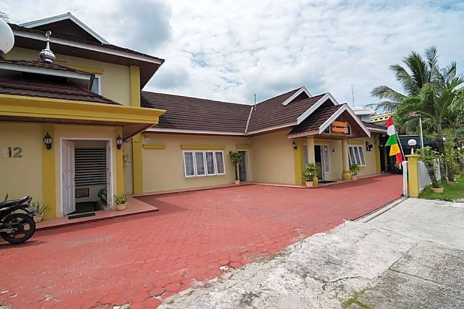 RedDoorz Syariah near Taman Bekapai 2
