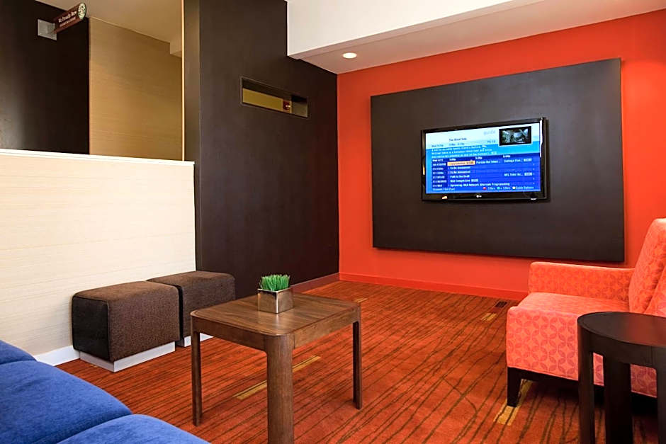 Courtyard by Marriott Baton Rouge Acadian Centre/LSU Area