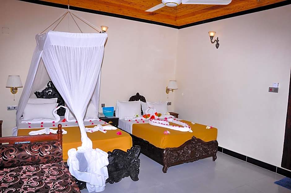 Forodhani Park Hotel