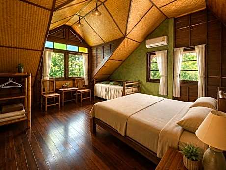 Double Room with Shared Bathroom