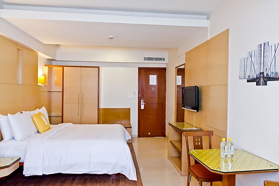 Bloom Hotel - Indiranagar