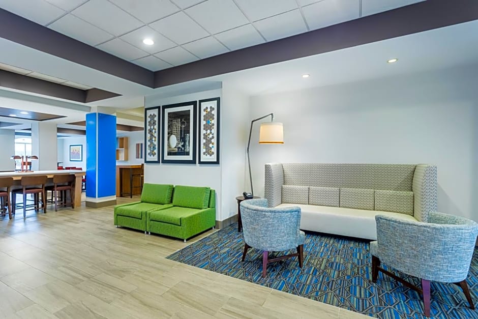 Holiday Inn Express & Suites Bremen GA by IHG