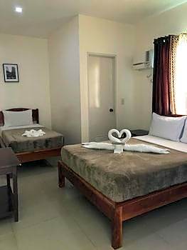 S-E Hotel And Residence