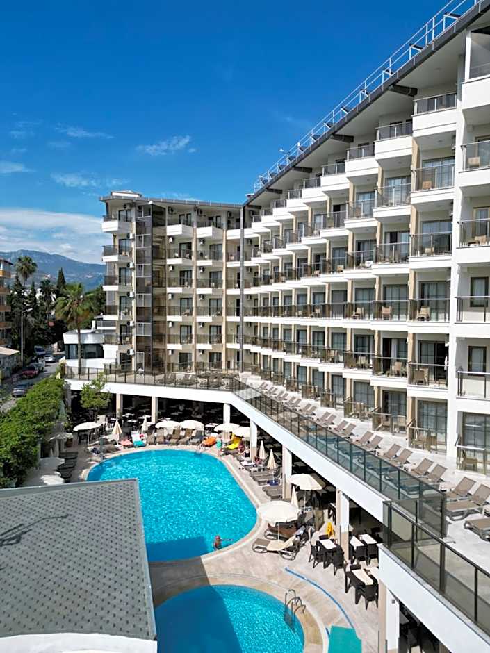Monte Carlo Hotel