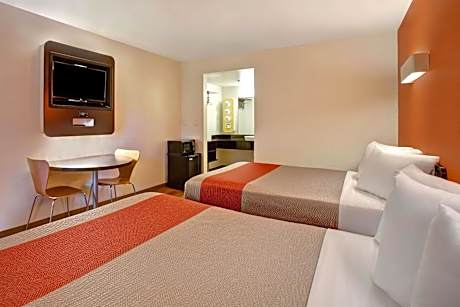 Premium Quadruple Room