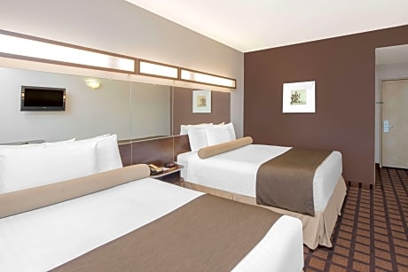 1 King Bed, Studio Suite, Non-Smoking