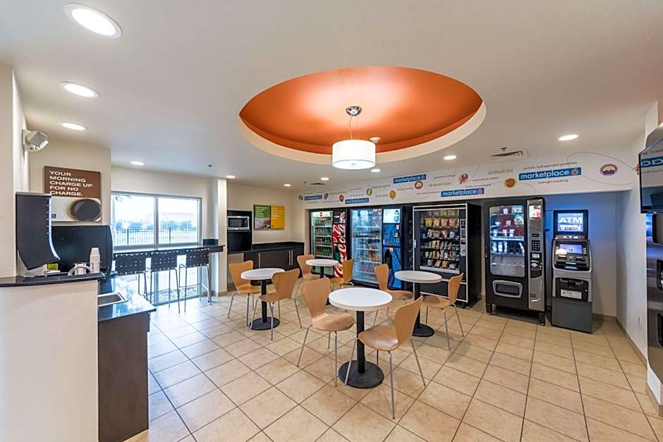 Motel 6-Laredo, TX - Airport