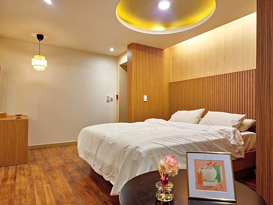 Gyeongju Hotel Check-in Bulguk