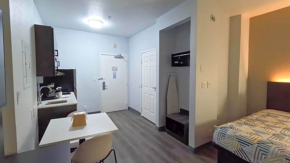 Studio 6-Brownsville, TX