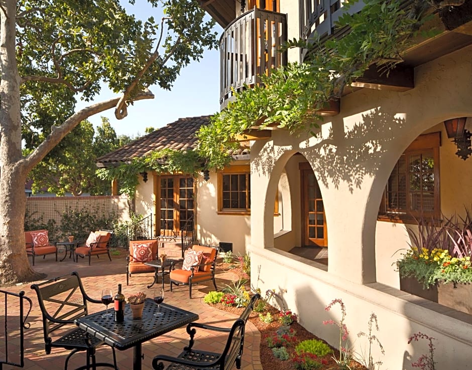 Rancho Caymus Inn