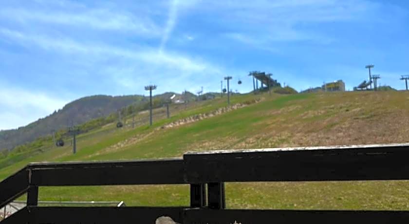 Ishiuchi Ski Center