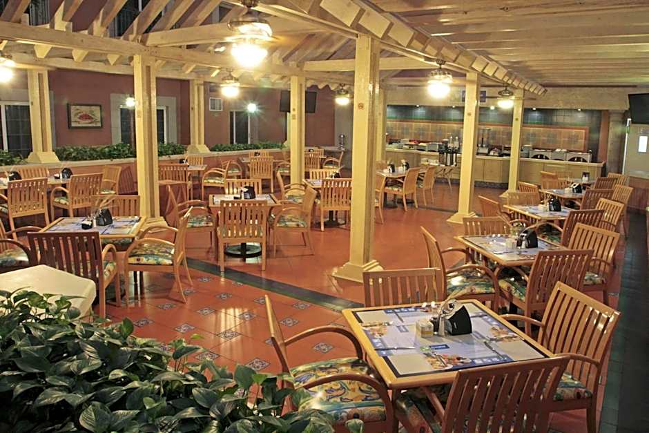 Holiday Inn Express Monterrey Galerias-San Jeronimo By IHG