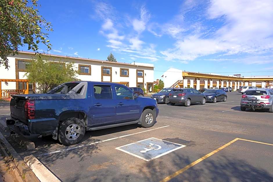 Grand Canyon Inn and Motel - South Rim Entrance