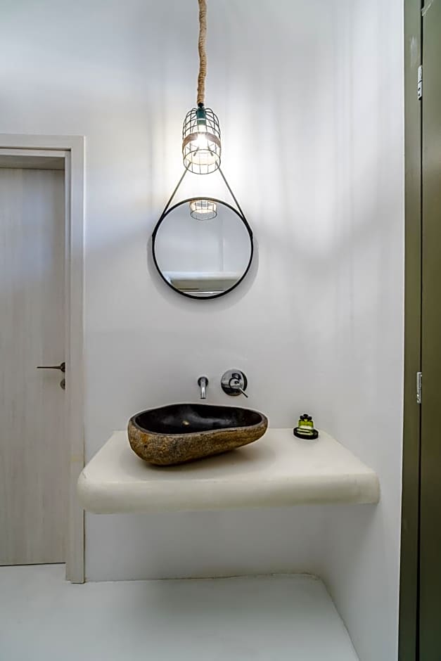 Amethyst Luxury Suites Oia