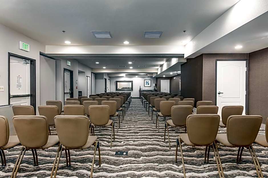 Holiday Inn Express West Valley City By IHG