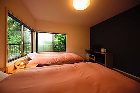 Twin Room with Private Toilet