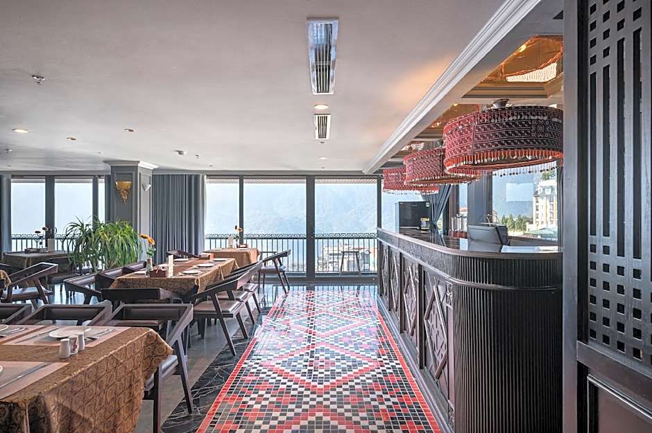 Sapa Horizon Hotel & Skybar