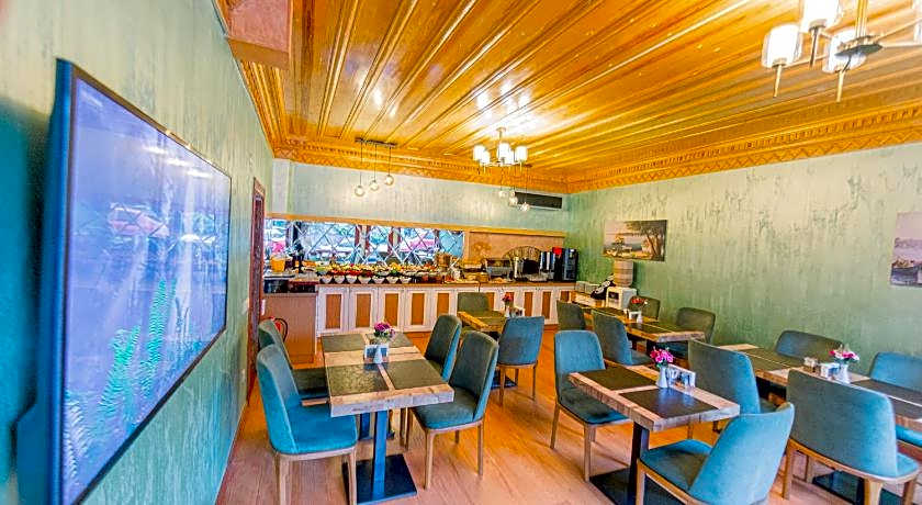 Acacia Mansion Hotel