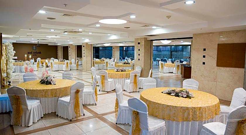 Selcuk Hotel Sems-i Tebrizi