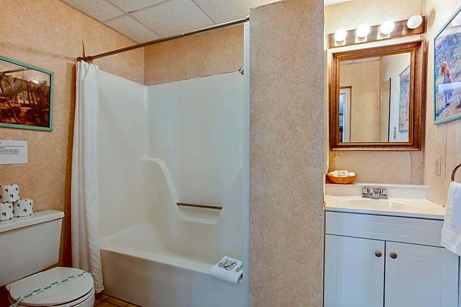 Edgewater Inn - Biloxi Beach