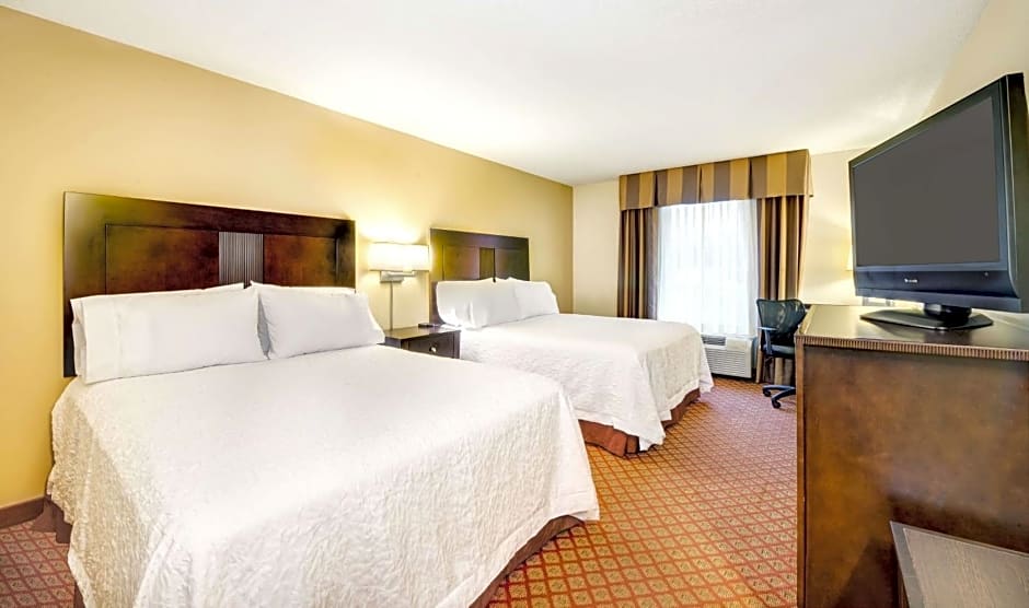 Hampton Inn & Suites Scottsboro