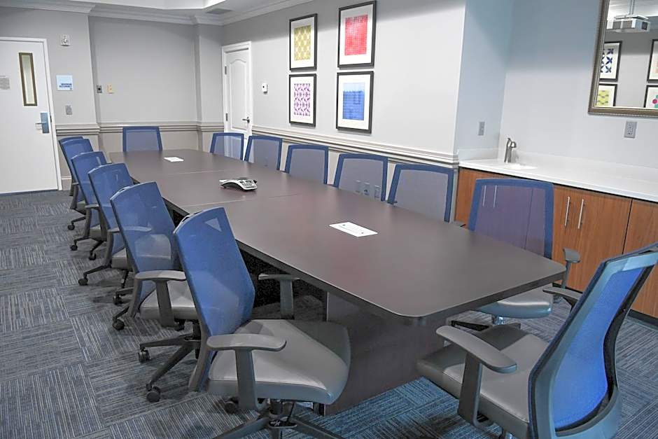 Holiday Inn Express Hotel & Suites Valdosta Southeast By IHG