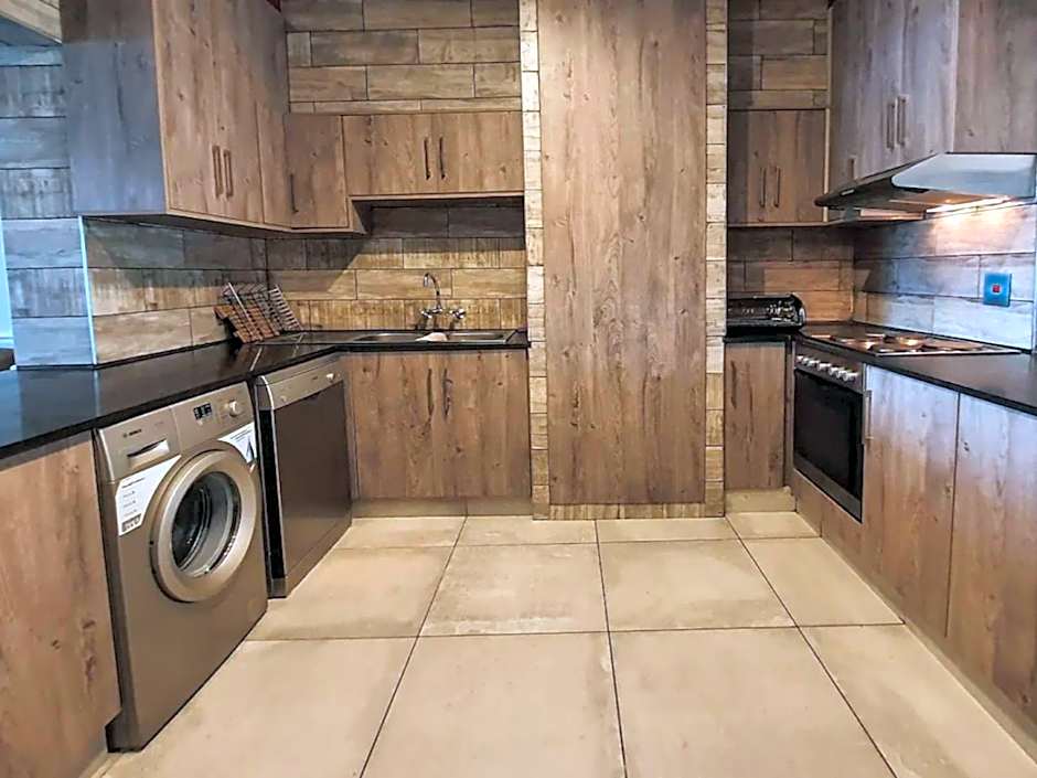 5 Tides End and 5 on Tides End