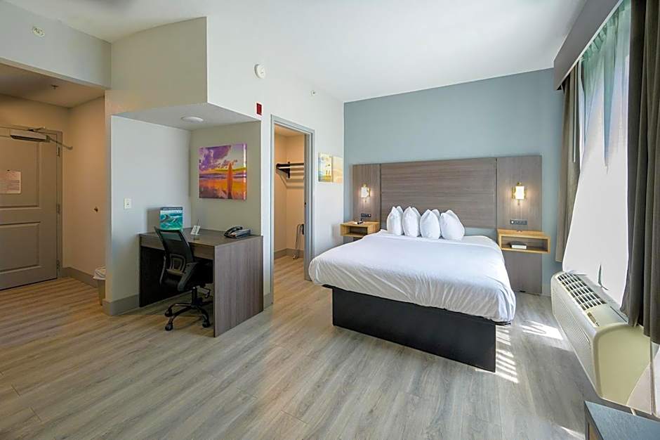 Hawthorn Extended Stay by Wyndham Panama City Beach