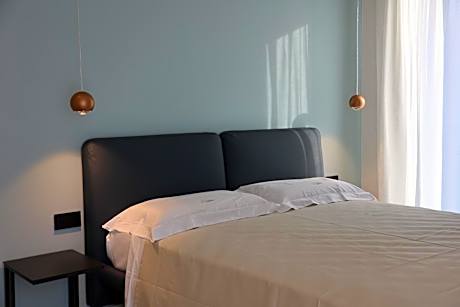 One-Bedroom Apartment with Terrace