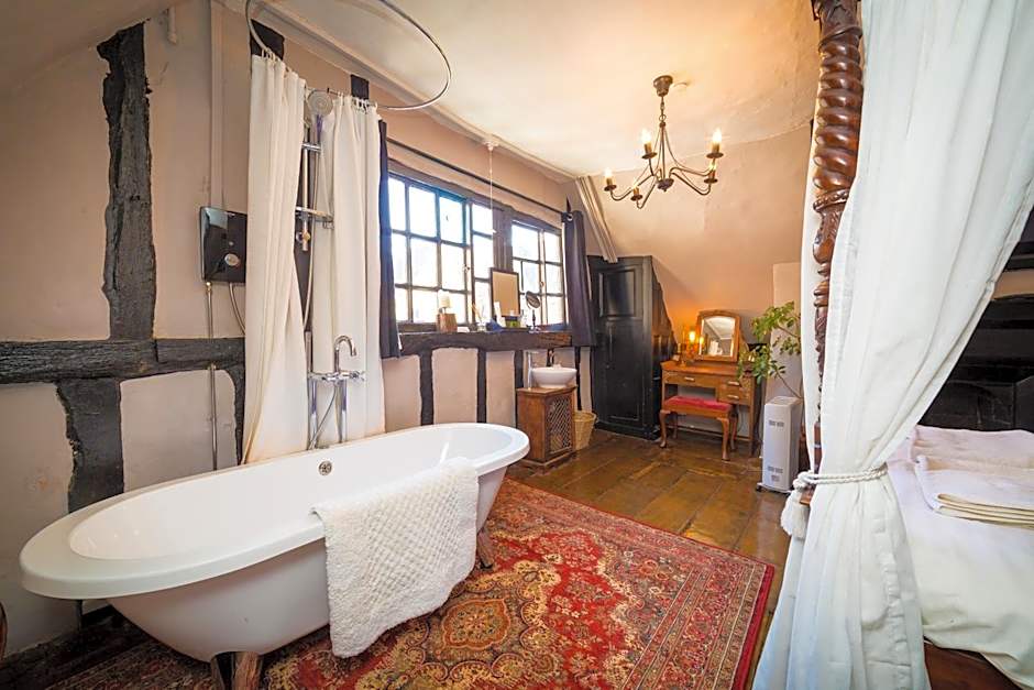 Trembling Madness Apartments