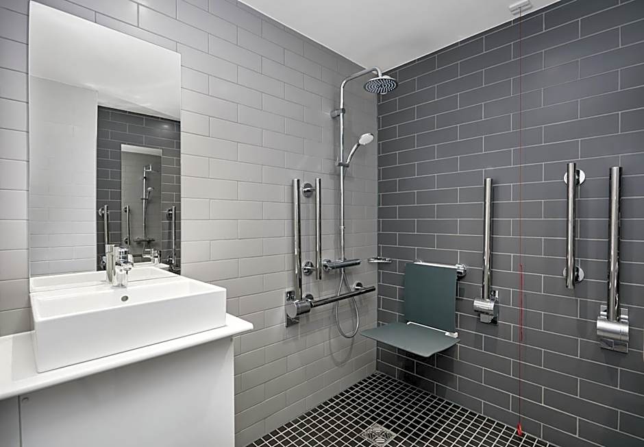 Holiday Inn Express Grimsby By IHG