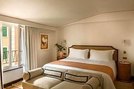 Superior Double or Twin Room with Village View