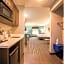 Holiday Inn Express & Suites Houston SE - Airport Area By IHG