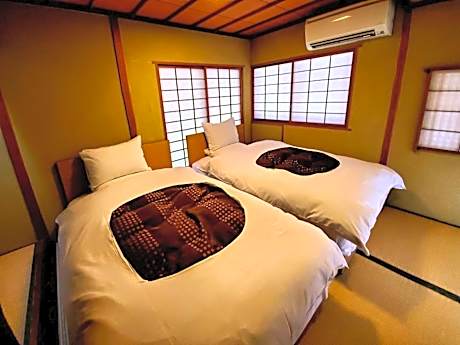 Twin Room with Indoor Hot Spring Bath and Open-Air Bath